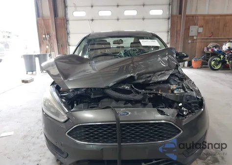 2018 Ford Focus Se z USA, uszkodzony, nr VIN 1FADP3F20JL306712